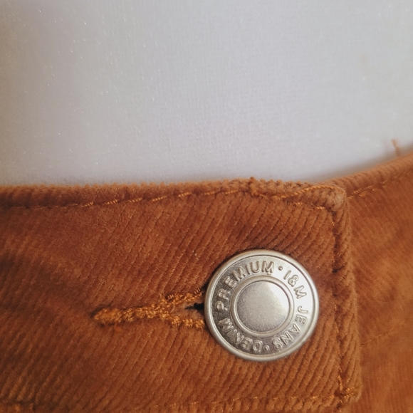 I & M - Burnt Orange Corduroy Skirt Size M - Picture 5 of 11